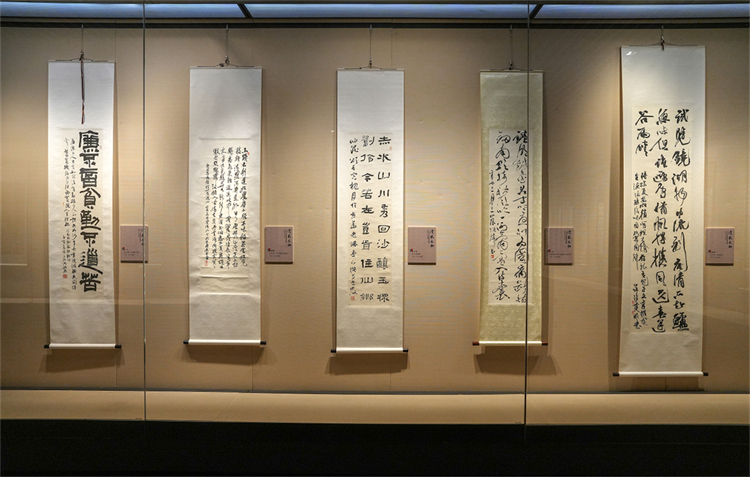 1759050483118713.jpg 微信图片_2025-09-28_170615_527.jpg